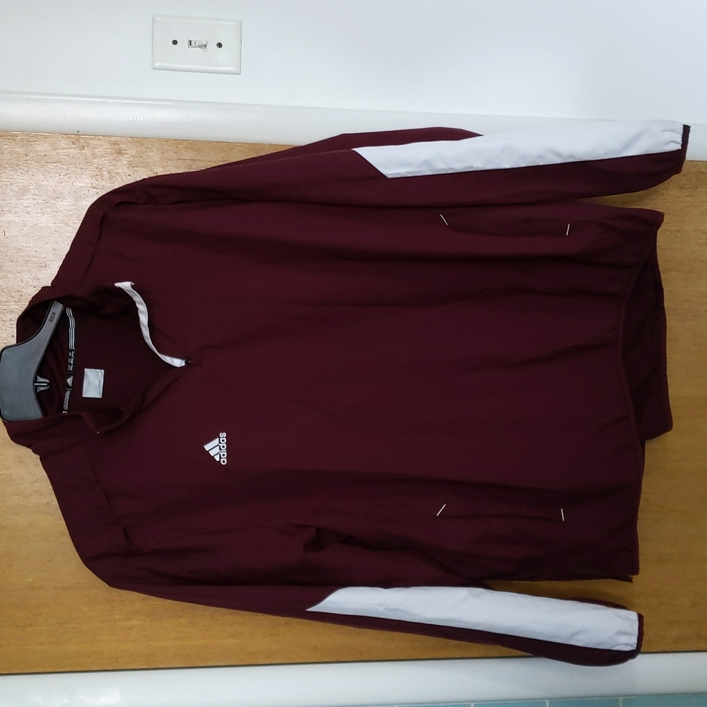 Adidas 2xl men's quarter zip golf jacket with 2 zip pockets and side bottom zip